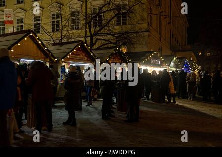 Lviv, Ukraine - 25 décembre 2021: salon de noël en centre-ville Banque D'Images