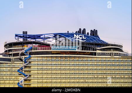 Norwegian Prima est un bateau de croisière de classe Leonardo exploité par Norwegian Cruise Line (NCL). Banque D'Images