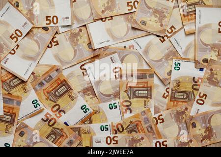 contexte des billets de banque 50 euros magnifiquement agenté. Euro monnaie. Banque, épargne financière de l'Union européenne. Concept d'économie. Banques, argent, richesse Banque D'Images