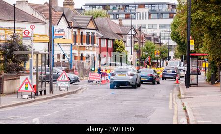 Travaux de travaux de voirie sur le chemin Kathrine à Newham Banque D'Images