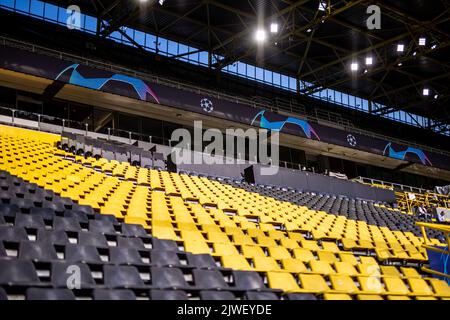 Dortmund, Allemagne. 05th septembre 2022. Signal Iduna Park est prêt pour le match de l'UEFA Champions League entre Dortmund et le FC Copenhagen à Dortmund. (Crédit photo : Gonzales photo/Alamy Live News Banque D'Images