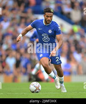 03 septembre 2022 - Chelsea v West Ham United - Premier League - Stamford Bridge Reece James de Chelsea pendant le match au Stamford Bridge. Image : Mark pain / Alamy Live News Banque D'Images