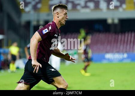 Salerno, Italie. 05th septembre 2022. Krzysztof Piatek des États-Unis de Salernitana pendant la série Un match entre les États-Unis de Salernitana 1919 et Empoli au Stadio Arechi, Salerno, Italie, le 5 septembre 2022. Credit: Giuseppe Maffia/Alay Live News Banque D'Images