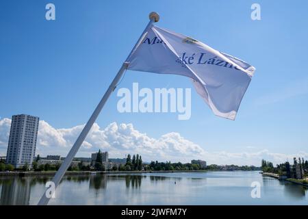 Lac Allier vu depuis le pont de l'Europe, Vichy, Allier, région DE L'AURA, centre de la France Banque D'Images