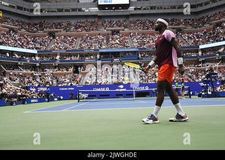 New York, GBR. 05th septembre 2022. New York Flushing Meadows US Open Day 8 05/09/2022 Frances Tiafoe (USA) quatrième tour match Credit: Roger Parker/Alamy Live News Banque D'Images