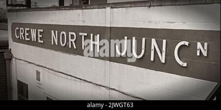 Panneau de signalisation Sepia Crewe North Junction, Cheshire, Angleterre, Royaume-Uni, CW1 Banque D'Images