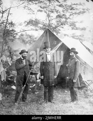 Le président Lincoln, Allan Pinkerton, et le général de division John A. McClernand ensemble pendant la guerre civile américaine Banque D'Images