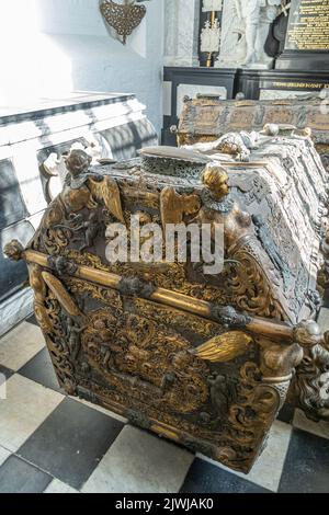 Chapelle Sépulchrale de la noble famille Ahlefeldt dans la cathédrale dédiée à Saint Canute à Odense. Odense, Danemark Banque D'Images