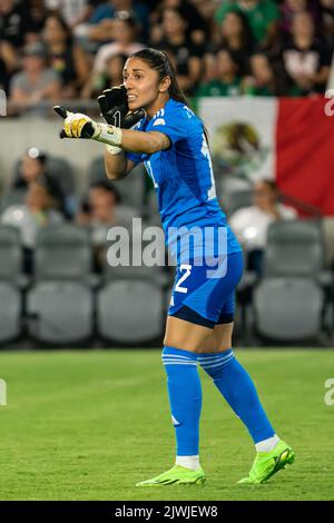 Le gardien de but du Mexique Itzel Gonzalez (12) pendant la Copa Angelina contre le FC Angel City, dimanche, 5 septembre 2022, au banc de Californie, dans Banque D'Images