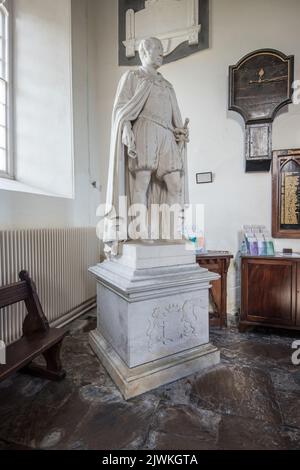 Sculpturesn attrayant à l'intérieur de l'église de la cathédrale Saint-Fachtna à Rosscarbéry, dans l'ouest de l'Irlande de Cork. Banque D'Images