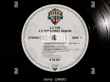 Photo gros plan d'une étiquette centrale sur un original 1970 pression d'un disque en vinyle ZZ Premier album ZZ Top Banque D'Images