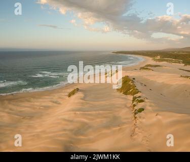 Vue aérienne de la plage de la baie de Sardaigne, Cap est, Afrique du Sud Banque D'Images