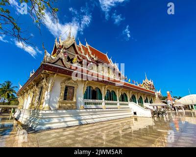 Ai Kai Wat Chedi temple de poulet à Nakhon si Thammarat, Thaïlande Banque D'Images