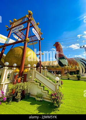 Ai Kai Wat Chedi temple de poulet à Nakhon si Thammarat, Thaïlande Banque D'Images