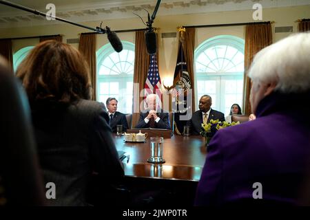 LE président AMÉRICAIN Joe Biden tient une réunion du Cabinet entre le secrétaire d'État Antony Blinken et le secrétaire à la Défense Lloyd Austin à la Maison Blanche à Washington sur 6 septembre 2022. Photo de Yuri Gripas/ABACAPRESS.COM Banque D'Images