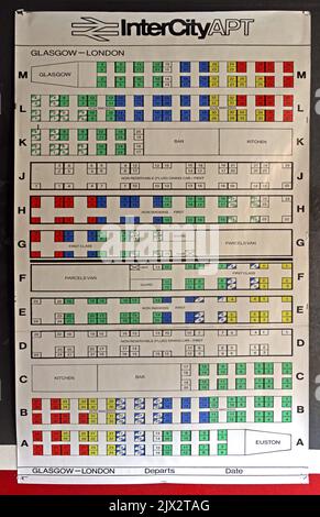 Disposition des sièges, British Rail APT, BREL et British Rail Research Division Advanced Passenger train prototype 370006 à Crewe, Cheshire, Angleterre, Royaume-Uni Banque D'Images