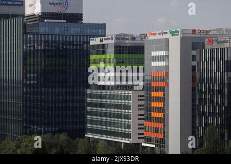 Bucarest, Roumanie - 6 septembre 2022: Détails de la région de Pipera, la partie commerciale et financière de Bucarest. Banque D'Images