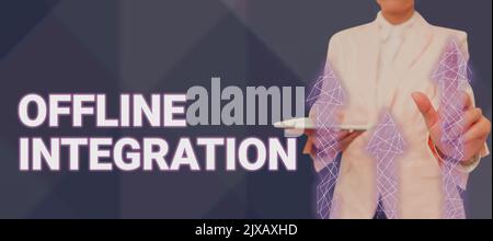 Légende conceptuelle Offline Integration. Approche d'affaires première Triade de marketing télévision Imprimer et extérieur Banque D'Images