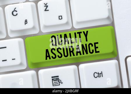 Légende conceptuelle assurance de la qualité assure un certain niveau de qualité établi. Internet concept assure un certain niveau de qualité Banque D'Images