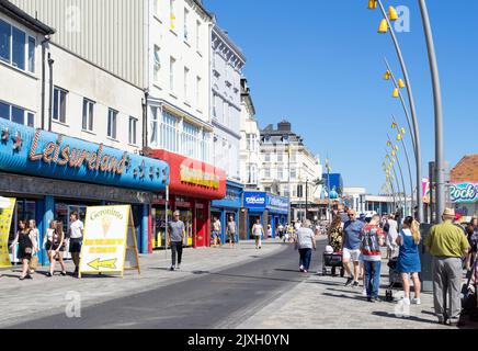 Bridlington Leisueland, salle d'arcade et cafés sur le front de mer Bridlington East Riding of Yorkshire England UK GB Europe Banque D'Images