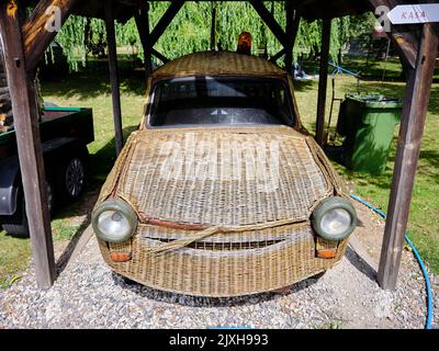 Produits tressés au saule américain. De beaux produits en osier directement de la capitale de l'industrie polonaise de l'osier, Nowy Tomysl, Pologne, Europe. Banque D'Images