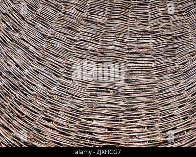 Produits tressés au saule américain. De beaux produits en osier directement de la capitale de l'industrie polonaise de l'osier, Nowy Tomysl, Pologne, Europe. Banque D'Images