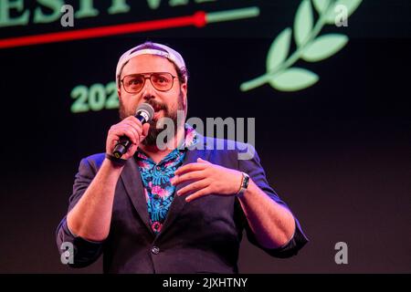 Toronto, Canada. 28th août 2022. Fred Bastien participe au Gala de sélection des prix tampons. Le Buffer Festival est le plus grand festival international de cinéma numérique. Organiser et célébrer les premières vidéo des créateurs numériques renommés d'aujourd'hui. Crédit : SOPA Images Limited/Alamy Live News Banque D'Images