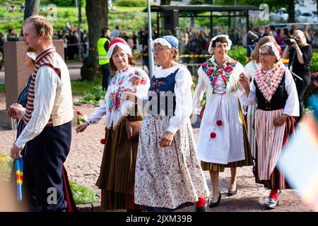 Robe traditionnelle d'Åland d'il y a 100 ans à Åland 100 anniversaire Célébrations à Mariehamn, Finlande sur 09.06.2022. Photo: Rob Watkins/Alay Banque D'Images