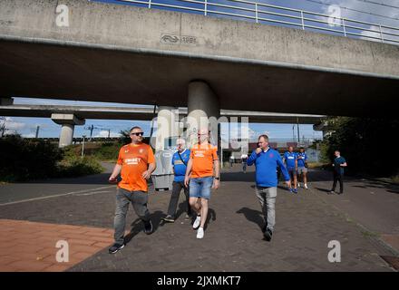 Les fans des Rangers se rendent sur le terrain avant le match F de l'UEFA Champions League au Johan Cruyff Arena d'Amsterdam, aux pays-Bas. Date de la photo: Mercredi 7 septembre 2022. Banque D'Images