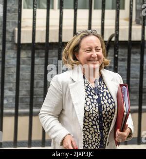 Londres, Royaume-Uni. 07th septembre 2022. Anne-Marie Trevelyan, secrétaire des transports, arrive à une réunion du cabinet au 10 Downing Street London. Crédit : Ian Davidson/Alay Live News Banque D'Images