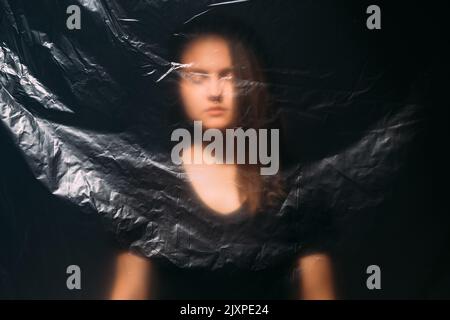 mystérieuse femme défocused art portrait ridé Banque D'Images