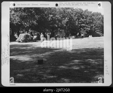 Section de l'unité de caméra de combat 4th en France. 26 juin 1944. Banque D'Images