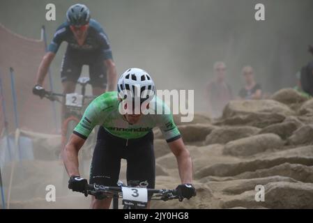 Val Di Sole, Italie. 04th septembre 2022. (3) Alan Hatherley (RSA) pendant la coupe du monde de vélo de montagne UCI - hommes - course olympique de cross-country, MTB - vélo de montagne à Val di Sole, Italie, 04 septembre 2022 crédit: Agence de photo indépendante/Alamy Live News Banque D'Images