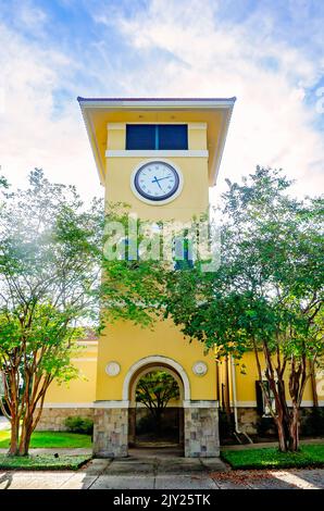 La photo de l'hôtel de ville de Daphne est présentée le 4 septembre 2022 à Daphne, Alabama. Le bâtiment de la Renaissance italienne a été construit en 2008. Banque D'Images