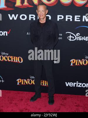 Burbank, États-Unis. 07th septembre 2022. Tom Hanks arrive à la première mondiale de Disney Pinocchio qui a eu lieu au main Theatre, Walt Disney Studios à Burbank, en Californie, mercredi, 7 septembre 2022 . (Photo de Juan Pablo Rico/Sipa USA) crédit: SIPA USA/Alay Live News Banque D'Images