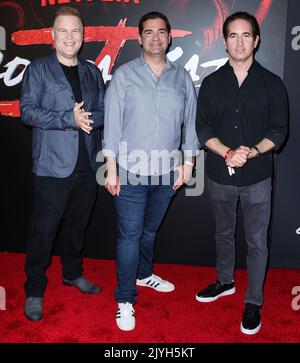 Los Angeles, États-Unis. 07th septembre 2022. LOS ANGELES, CALIFORNIE, États-Unis - SEPTEMBRE 07 : Josh Heald, Jon Hurwitz et Hayden Schlossberg arrivent à la première de Los Angeles de la saison 5 'Cobra Kai' de Netflix qui s'est tenue au parc historique national de Los Angeles sur 7 septembre 2022 à Los Angeles, Californie, États-Unis. (Photo de Xavier Collin/image Press Agency) Credit: Image Press Agency/Alay Live News Banque D'Images