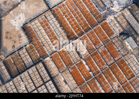 Salinas de Los Cocoteros, piscines à salinité différente, vue aérienne, îles Canaries, Lanzarote, Guatiza Banque D'Images