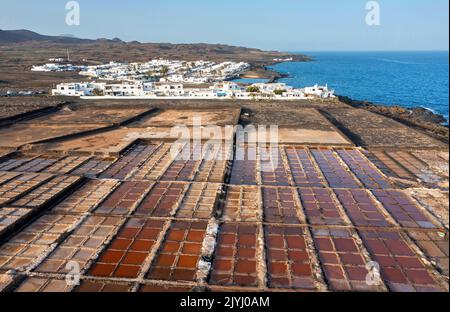 Salinas de Los Cocoteros, piscines à salinité différente, vue aérienne, îles Canaries, Lanzarote, Guatiza Banque D'Images