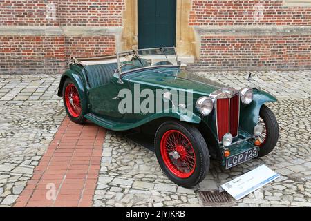 MG TC (1947) vendu pour £19 125. Gooding Classic car Auction, 3 septembre 2022. Hampton court Palace, Londres, Royaume-Uni, Europe Banque D'Images