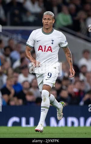 LONDRES, ANGLETERRE - SEPTEMBRE 07 : Richarlison de Tottenham Hotspur pendant le match du groupe D de la Ligue des champions de l'UEFA entre Tottenham Hotspur et Olympipcommuniqué Banque D'Images