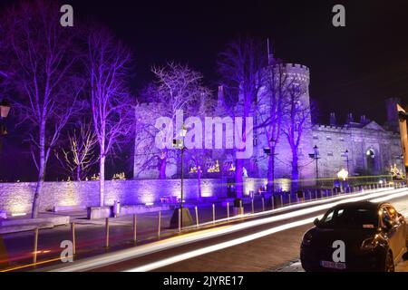 Illuminations de Noël sur Parade, Kilkenny, Irlande Banque D'Images