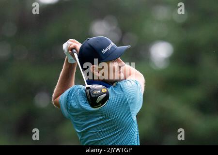 Justin Rose (ENG) 11th t-shirt pendant le championnat BMW PGA 2022 jour 1 au Wentworth Club, Virginia Water, Royaume-Uni, 8th septembre 2022 (photo de Richard Washbrooke/News Images) Banque D'Images