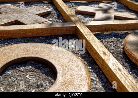 Jeu en bois TIC TAC TOE, gros plan - jeu en bois texturé TIC-tac-TOE Banque D'Images