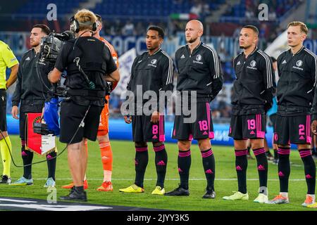 ROME, ITALIE - SEPTEMBRE 8 : Orkun Kokcu (c) de Feyenoord, Justin Bijlow de Feyenoord, bois de quinten de Feyenoord, Gernot Trauner de Feyenoord, Quilindschy Hartman de Feyenoord, Marcus Pedersen de Feyenoord pendant le match entre l'UEFA Lazio et le Stadio de 8 septembre, sur le Stadio de Rome, sur la Ligue de Rome, sur le, sur la place de la place de la place de l'UEFA, 2022 à Rome, Italie (photo de René Nijhuis/Orange Pictures) Banque D'Images