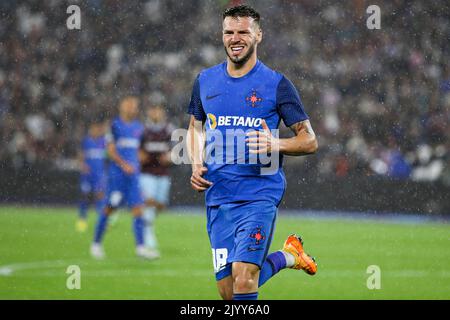 Andrei Cordea de Fotbal Club FCSB lors du match du groupe B de la Ligue de conférence Europa entre West Ham United et FCSB au stade de Londres, Stratford, le jeudi 8th septembre 2022. (Credit: Tom West | MI News) Credit: MI News & Sport /Alay Live News Banque D'Images