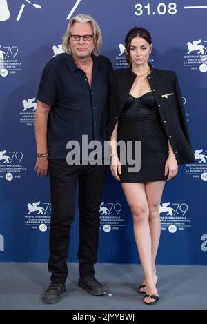 Andrew Dominik et Ana de Armas assistent à la séance photo de 'Blonde' au Festival international du film de Venise 79th sur 08 septembre 2022 à Venise, en Italie. Photo: Paolo Cotello/imageSPACE/Sipa USA Banque D'Images