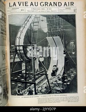 De la revue la vie au Grand Air (la vie en plein air); Photographie de couverture noire et blanche d'une création précoce d'une boucle dans une montagne roulante, datée du 8 septembre 1904. Banque D'Images