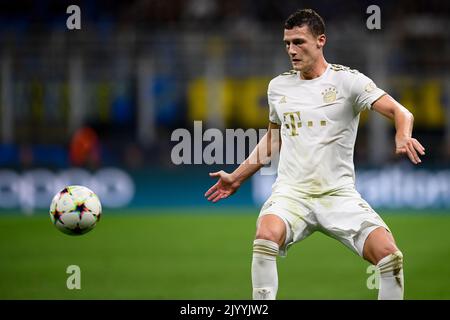 Milan, Italie. 07 septembre 2022. Benjamin Pavard du FC Bayern Munich en action lors du match de football de l'UEFA Champions League entre le FC Internazionale et le FC Bayern Munich. Credit: Nicolò Campo/Alay Live News Banque D'Images