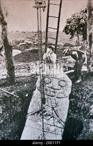 Colombie, San Agustin, photos des fouilles des années 1940 et 1950 dans le musée du Parque Arqueologico de San Agustin ou du San Agustin Banque D'Images