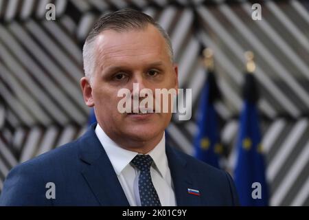 Bruxelles, Belgique. 09th septembre 2022. Le ministre Bojan KUMER lors d'une réunion des ministres de l'énergie de l'UE pour trouver des solutions à la hausse des prix de l'énergie au siège de l'UE à Bruxelles, Belgique, le 9 septembre 2022. Crédit: ALEXANDROS MICHAILIDIS/Alamy Live News Banque D'Images